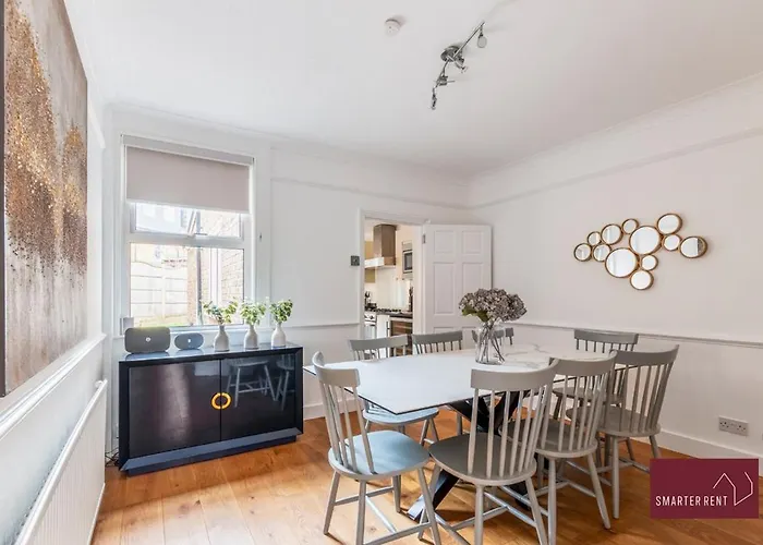 Kingston On Thames Pets Welcome Garden 3Bed
