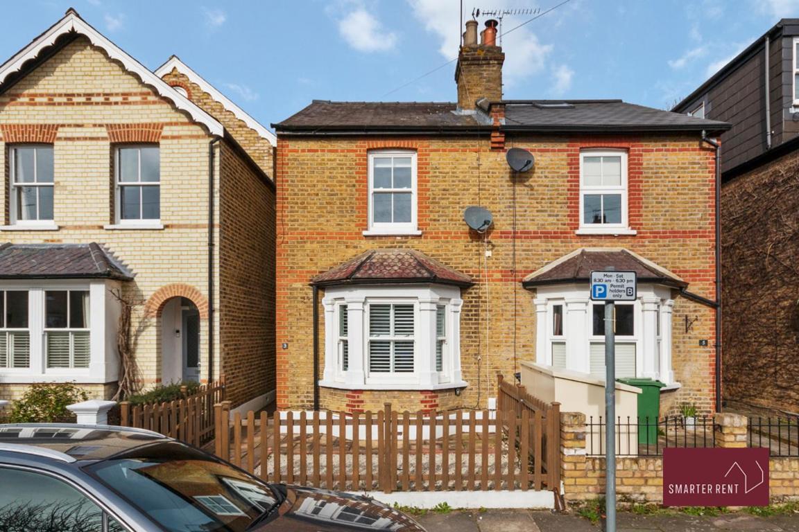Kingston On Thames Pets Welcome Garden 3bed *